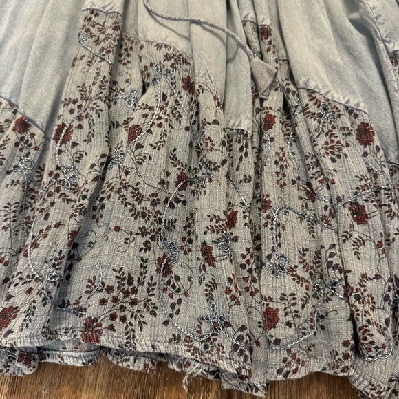 NWOT Italian blue long dress with gorgeous bodice details - Picture 7 of 9